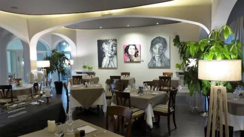 Le H - Hotel & Restaurant Барр Экстерьер фото