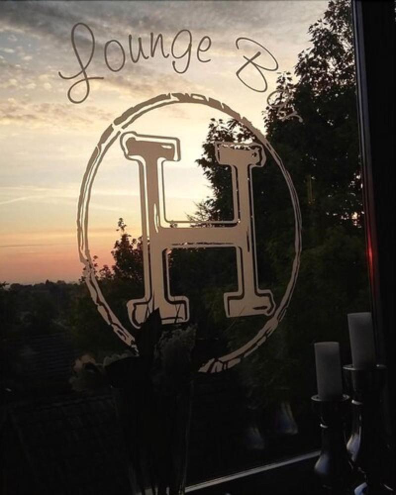 Le H - Hotel & Restaurant Барр Экстерьер фото