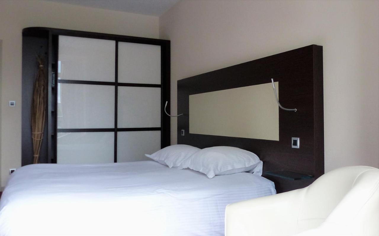 Le H - Hotel & Restaurant Барр Экстерьер фото