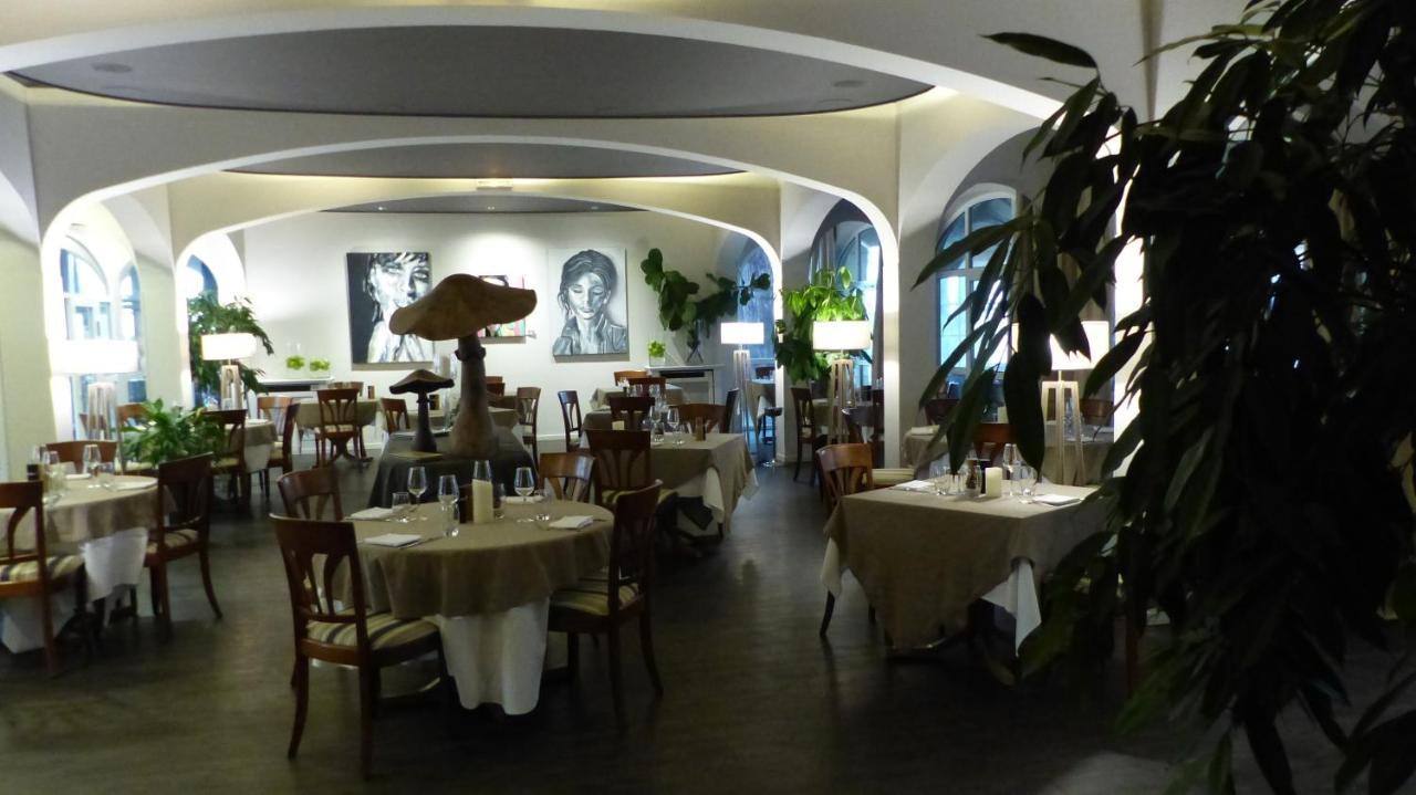 Le H - Hotel & Restaurant Барр Экстерьер фото